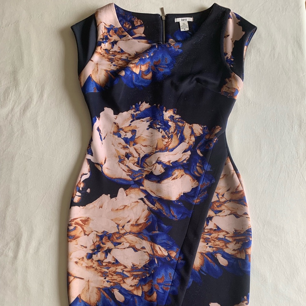 Bar lll Floral Capped Sleeve Dress